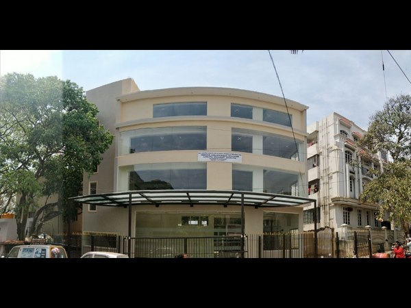 ಏಕೈಕ ಒಳಾಂಗಣ ಕ್ರೀಡಾಂಗಣ