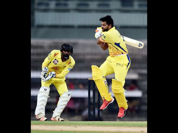 ಕೆಕೆಆರ್ ವಿರುದ್ಧ ರೈನಾ ಸರಾಸರಿ