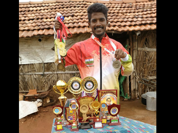 ಗುಡಿಸಲಿನಲ್ಲಿ ವಾಸ
