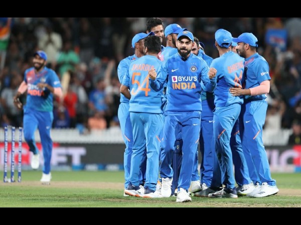 ಉತ್ತಮ ಮೊತ್ತದ ಟಾರ್ಗೆಟ್ ಕೊಟ್ಟರೂ ಸೋಲೆ ಗತಿ: