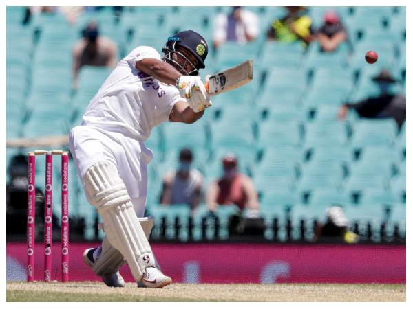 ಟೆಸ್ಟ್‌ನಲ್ಲಿ ಅದ್ಭುತ ಪ್ರದರ್ಶನ