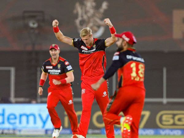 ಜೆಮಿಸನ್ ಡ್ಯೂಕ್ ಬಾಲ್ ಎಸೆಯಲು ನಿರಾಕರಿಸಿದ್ದ ಕಾರಣ