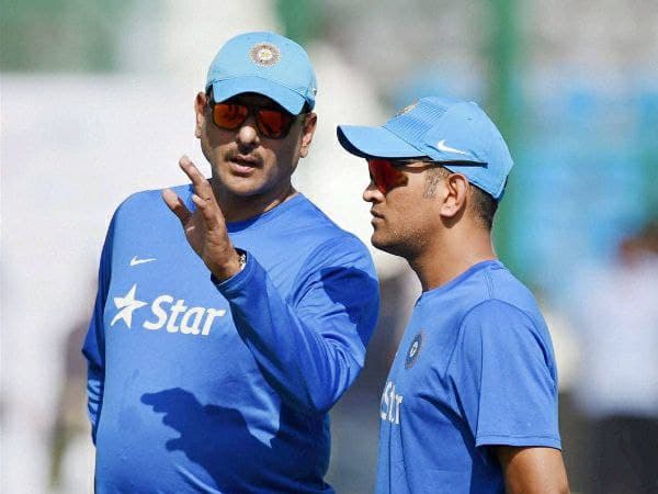 ಮತ್ತೆ ಟೆಸ್ಟ್ ಕ್ರಿಕೆಟ್ಗೆ ಮರಳುವಂತೆ ಧೋನಿ ಮನವೊಲಿಸಲು ಮುಂದಾಗಿದ್ದ ರವಿಶಾಸ್ತ್ರಿ