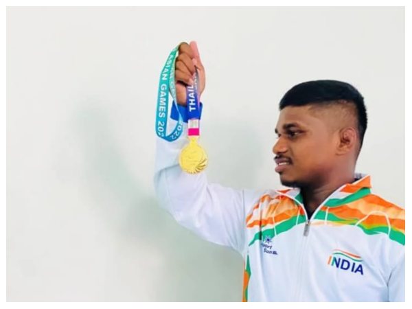 ಛಲ ಬಿಡದೆ ಸಾಧನೆಯ ಮೆಟ್ಟಿಲೇರಿದ ಉಮೇಶ್