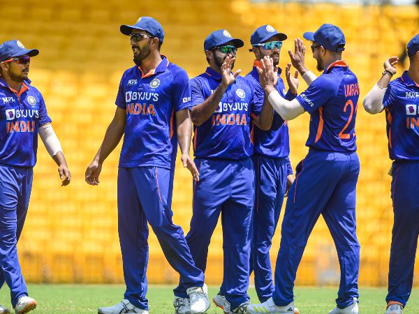 47ನೇ ಓವರ್ನಲ್ಲಿ ಹ್ಯಾಟ್ರಿಕ್ ಸಾಧನೆ