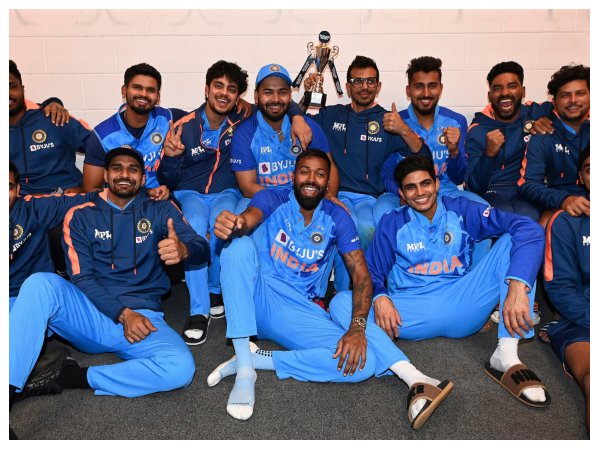 ಟೀಮ್ ಇಂಡಿಯಾ ತಪ್ಪಿನಿಂದ ಬುದ್ಧಿ ಕಲಿಯಲ್ಲ