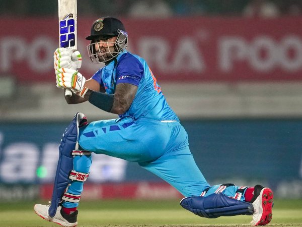 ಸೂರ್ಯಕುಮಾರ್ ಯಾದವ್ 43 ಇನ್ನಿಂಗ್ಸ್ಗಳಲ್ಲಿ 1,500 ರನ್
